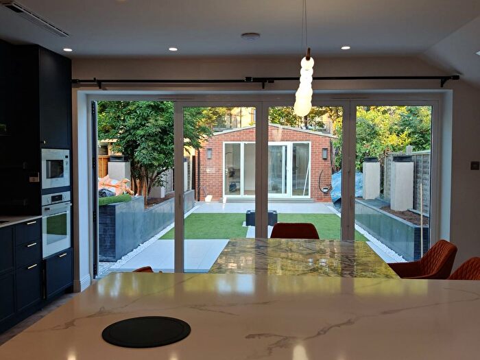 5 Bedroom Terraced House To Rent In Herbert Road, London, SW19
