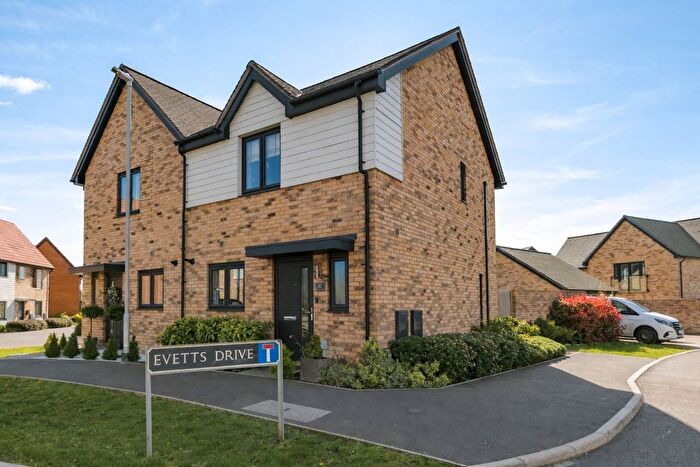 2 Bedroom Semi Detached House For Sale In Bethell Road, Faversham, Kent, ME13