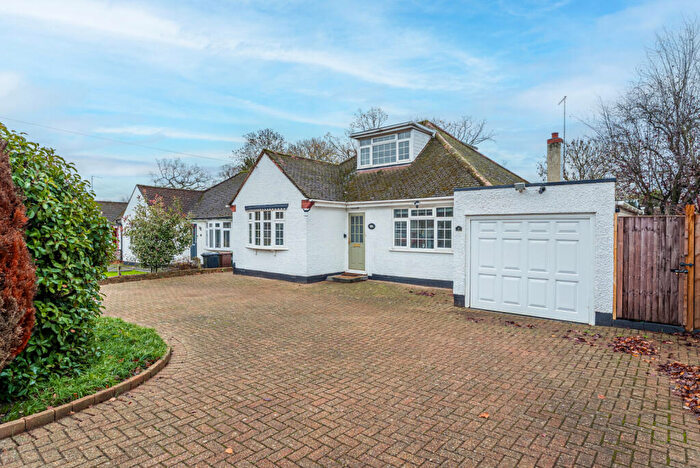 4 Bedroom Detached House To Rent In South Riding, Bricket Wood, St. Albans, Hertfordshire, AL2
