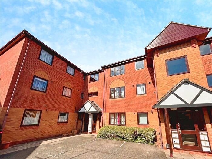 2 Bedroom Flat To Rent In Rugby Court, Grantham, Lincolnshire, NG31
