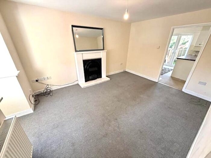 3 Bedroom Detached House To Rent In Springwood Road, Hoyland, Barnsley, S74