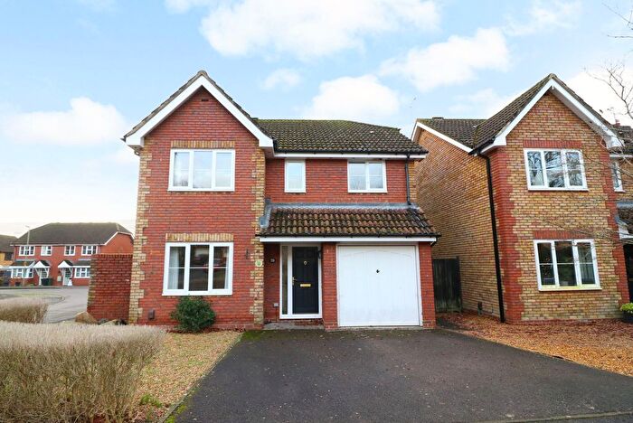 4 Bedroom Detached House For Sale In Jenkyns Close, Botley, SO30