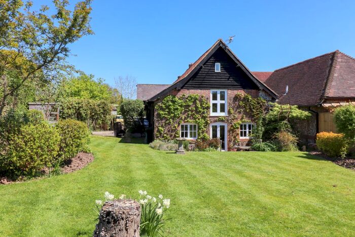 3 Bedroom Barn Conversion For Sale In Upper House Farm, Woodlands, Bramdean, Alresford, SO24