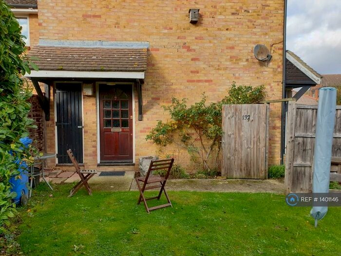 Studio To Rent In Hazebrouck Road, Faversham, ME13