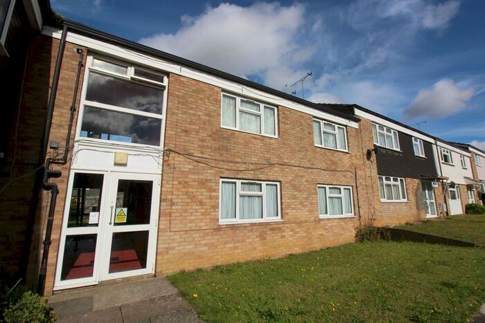 1 Bedroom Flat To Rent In Wisden Road, Stevenage, SG1