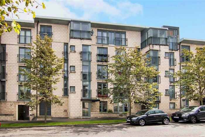 2 Bedroom Flat To Rent In Waterfront Gait, Edinburgh, EH5