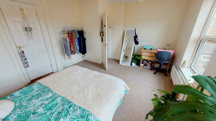 3 Bedroom Terraced House To Rent In Drake Street | Student House | /, LN1