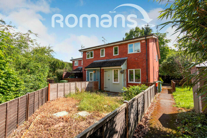 1 Bedroom End Of Terrace House To Rent In Dart Road, Farnborough, GU14