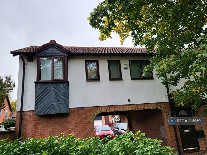 1 Bedroom Semi-Detached House To Rent In Haig Drive, Slough, SL1