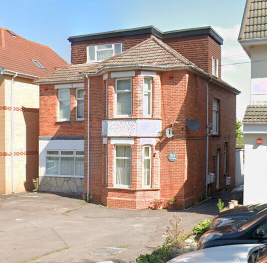 1 Bedroom Flat To Rent In Southbourne Road, Bournemouth, BH6