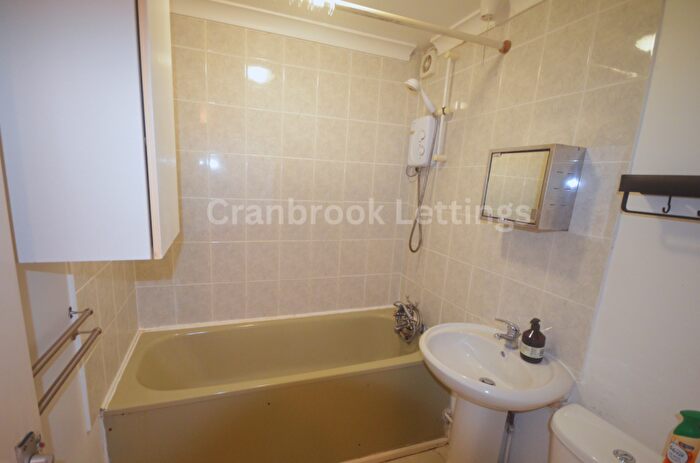 1 Bedroom Flat To Rent In Ilford, IG2