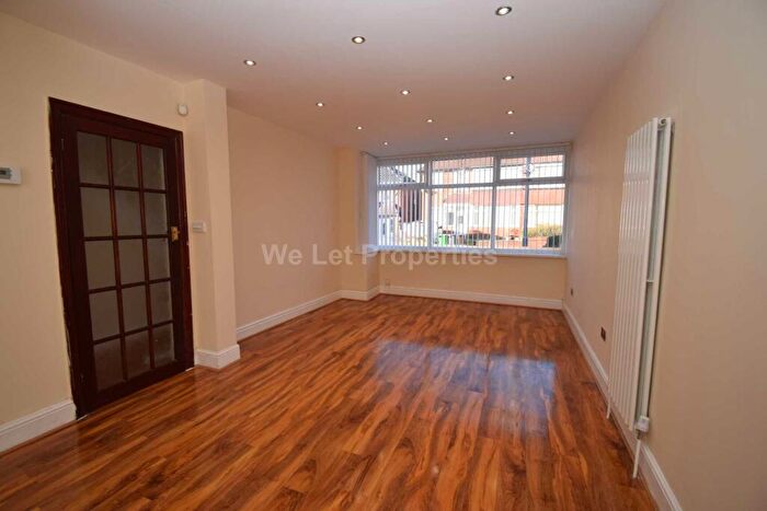 3 Bedroom House To Rent In Horncastle Road, Manchester, M40
