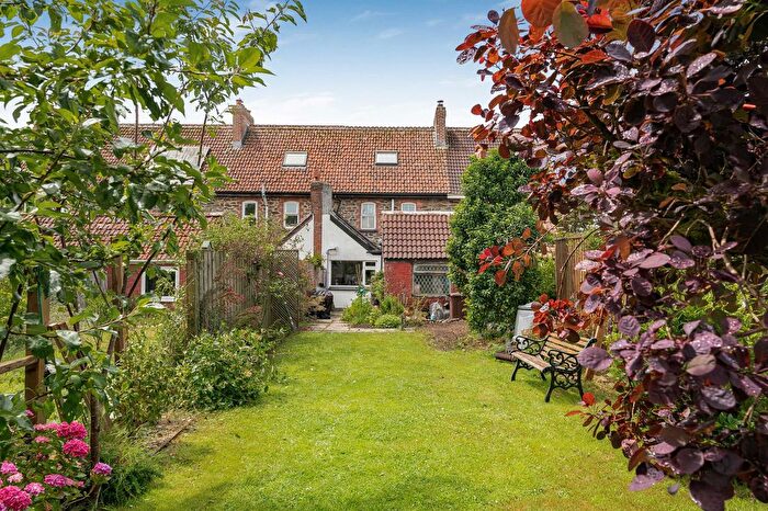 3 Bedroom Terraced House For Sale In South Street, Grampound Road, TR2