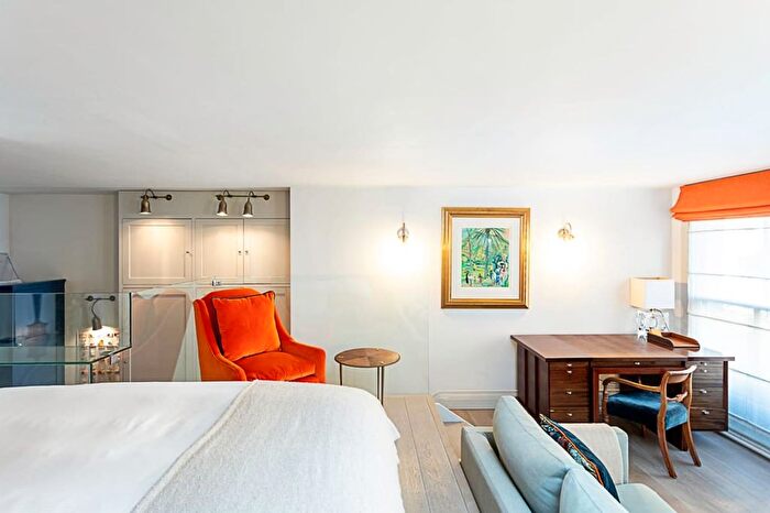 1 Bedroom Flat To Rent In Flat Court House, Seymour Place, London, W1H