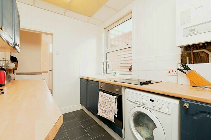 3 Bedroom House To Rent In Marks Road, Romford, RM7