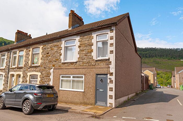 3 Bedroom Terraced House For Sale In Islwyn Street, Ynysddu, NP11