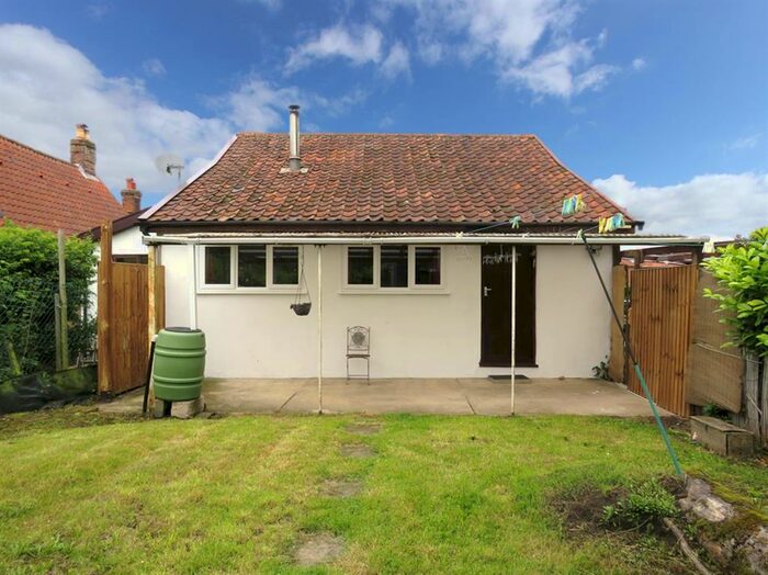 2 Bedroom Link Detached House To Rent In High Green, Great Moulton, Norwich, NR15