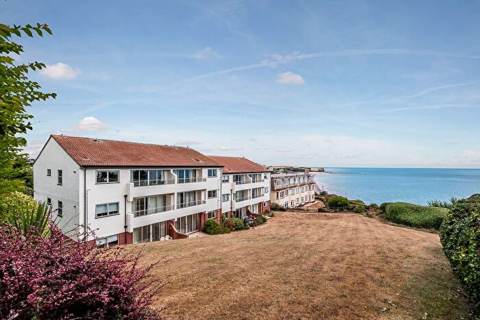2 Bedroom Flat For Sale In Cliff Road, Budleigh Salterton, EX9