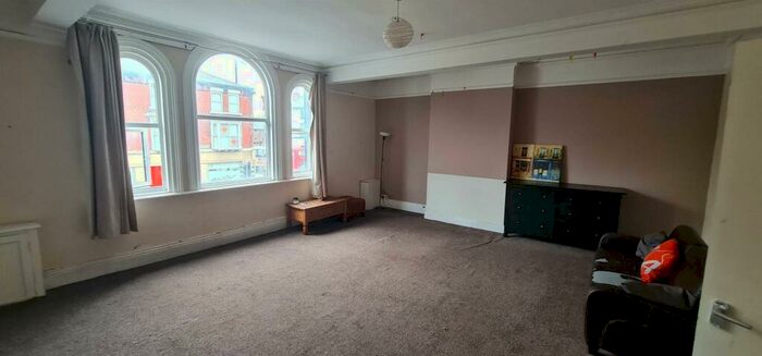 3 Bedroom Flat To Rent In Wilbraham Road, Manchester, M21