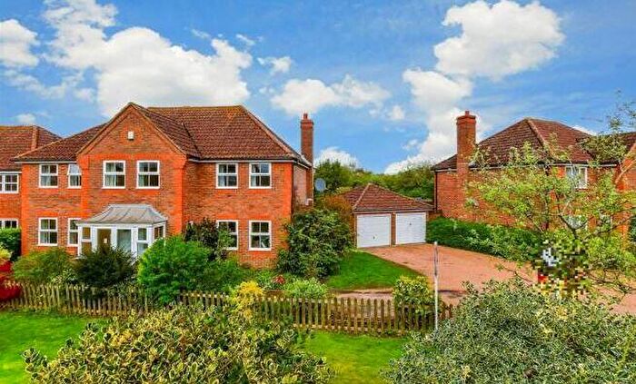 5 Bedroom Detached House For Sale In Ealham Close, Canterbury, Kent, CT4