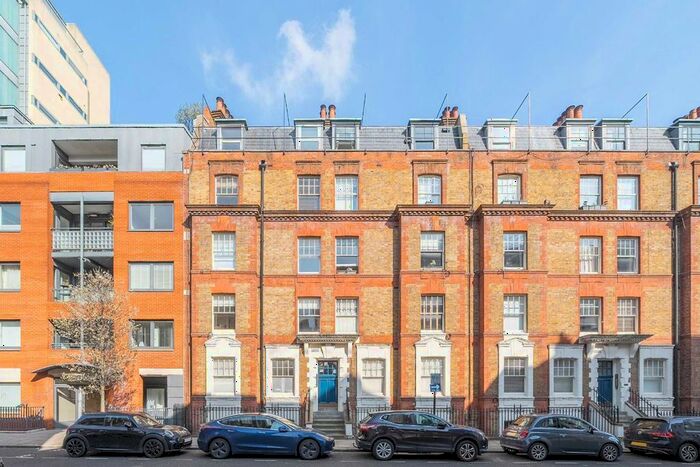 1 Bedroom Flat To Rent In Wells Street, London, W1T