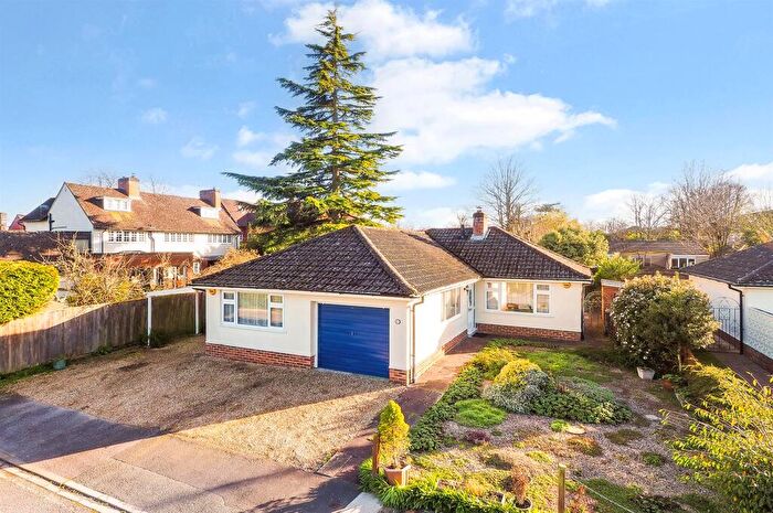 3 Bedroom Detached Bungalow For Sale In Avenue Close, Andover, SP10