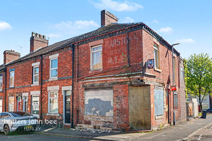 2 Bedroom End Of Terrace House For Sale In Portland Street, Stoke-On-Trent, ST1