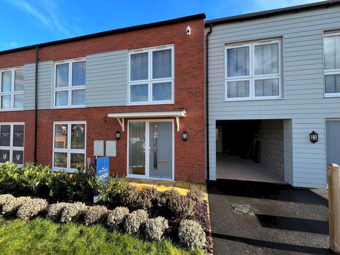 2 Bedroom Town House To Rent In Fairfields, Branston, Burton-On-Trent, DE14