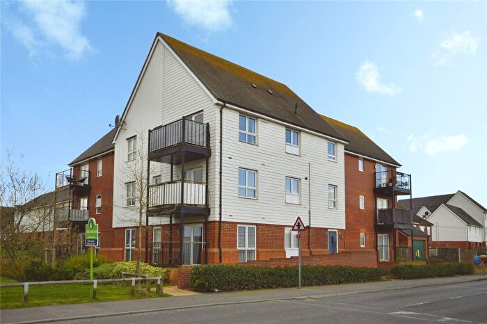 2 Bedroom Flat For Sale In Dunne House, Hoo, Rochester, Kent, ME3