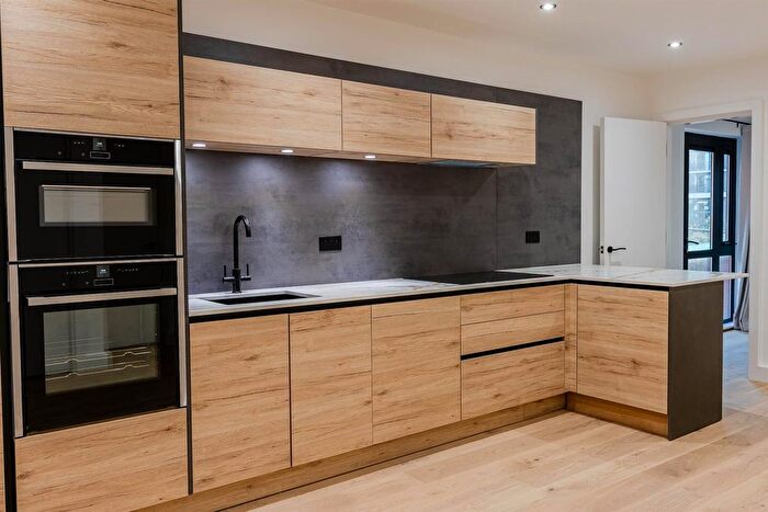 2 Bedroom Flat For Sale In Ellesmere Street, Manchester, M15