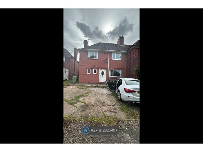 3 Bedroom Semi-detached House To Rent In Tennyson St, Chesterfield, S42