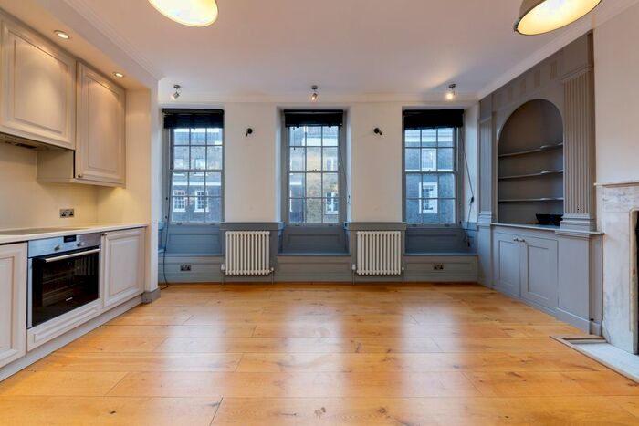 2 Bedroom Flat To Rent In Tavistock Street, London, WC2E
