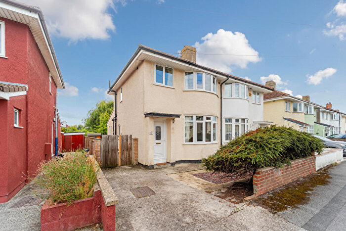3 Bedroom Semi-Detached House For Sale In Charter Road, BS22