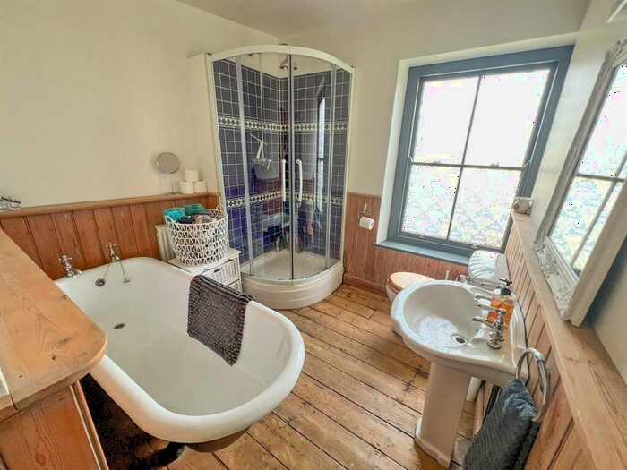 3 Bedroom Cottage For Sale In Trinity Road, Harrow Hill, Drybrook, GL17