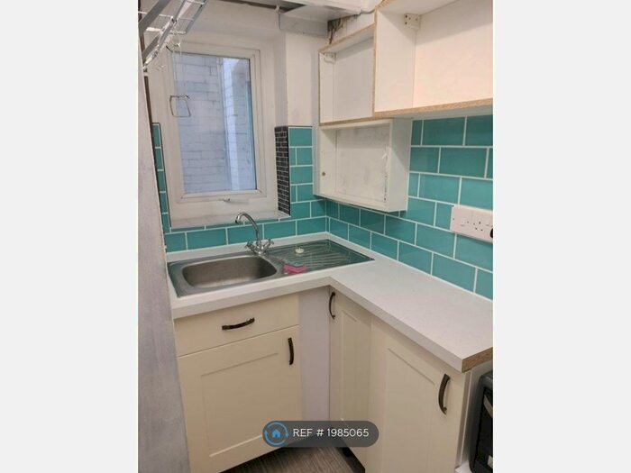 Houses to rent in Longton Hall Road, ST3, StokeonTrent