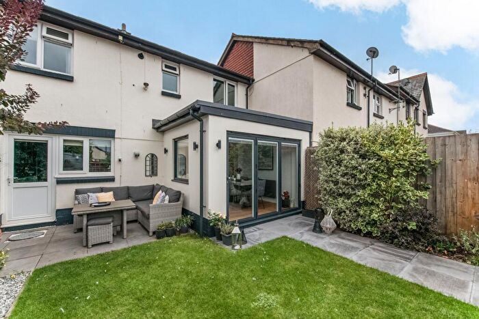 3 Bedroom End Of Terrace House For Sale In Chantry Meadow, Exeter, EX2