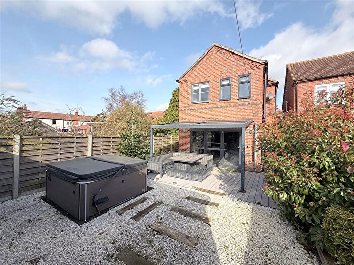 3 Bedroom Detached House For Sale In Dairy Lane, Hose, LE14