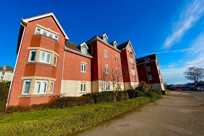 2 Bedroom Flat To Rent In Southfield Road, Hinckley, LE10