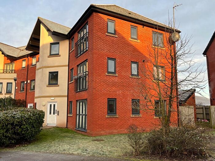 1 Bedroom Flat To Rent In Aldeney Close, Dudley, West Midlands, DY1