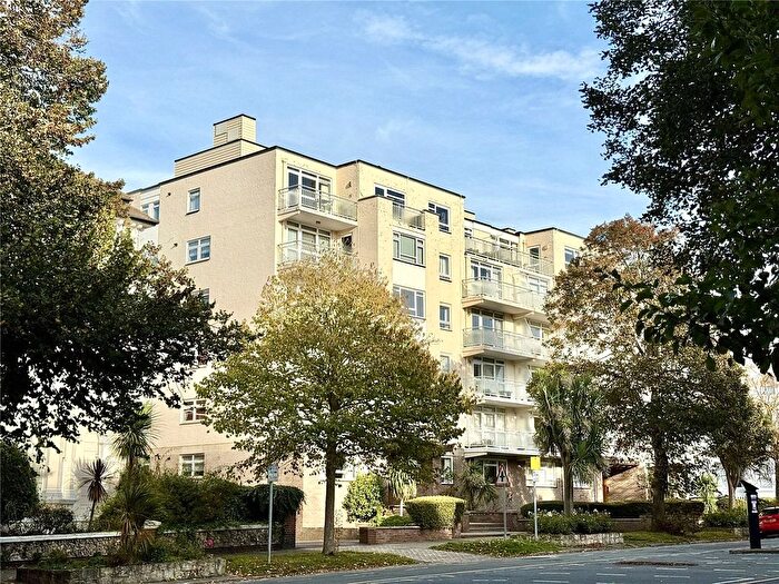 4 Bedroom Flat For Sale In Devonshire Place, Eastbourne, East Sussex, BN21