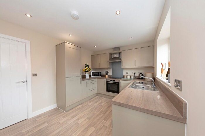 3 Bedroom Semi Detached House For Sale In Hall Gate, PE12