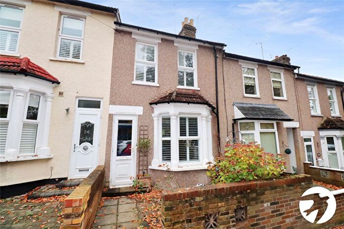 3 Bedroom Terraced House For Sale In Upper Holly Hill Road, Belvedere, DA17
