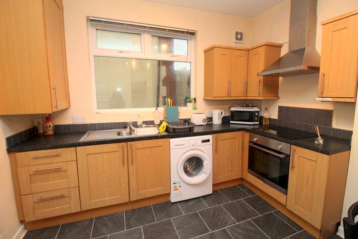 4 Bedroom Property To Rent In Talworth Street, Roath, Cardiff CF24