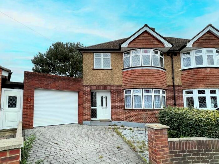 3 Bedroom Semi-Detached House To Rent In Heath Close, Stanwell, Staines, TW19