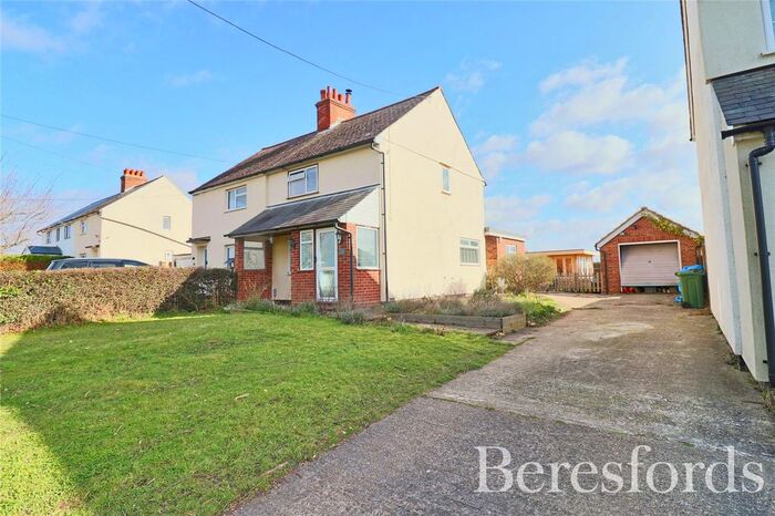3 Bedroom Semi-Detached House For Sale In Bellhouse Villas, High Easter, CM1