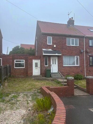 2 Bedroom Semi-Detached House To Rent In Lansdowne, Sunderland, Tyne And Wear, SR2