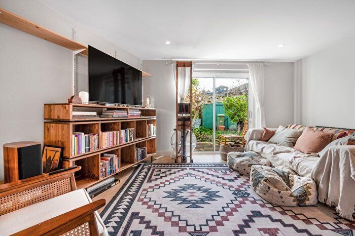 1 Bedroom Flat To Rent In King George Street, Greenwich, SE10