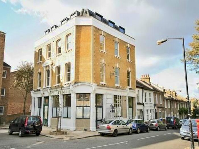 2 Bedroom Flat To Rent In Vestry Road, Camberwell, SE5