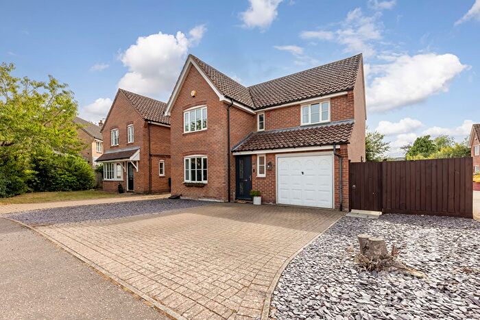 4 Bedroom Detached House For Sale In Tagg Way, Rackheath, NR13