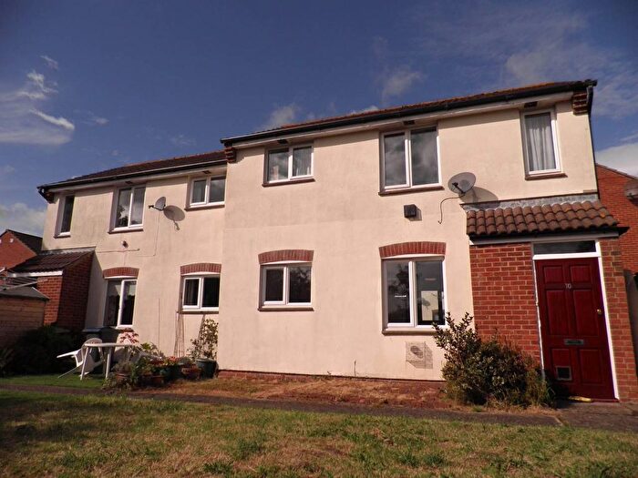 1 Bedroom Flat To Rent In Buckleaze Close, Trowbridge, Wiltshire, BA14